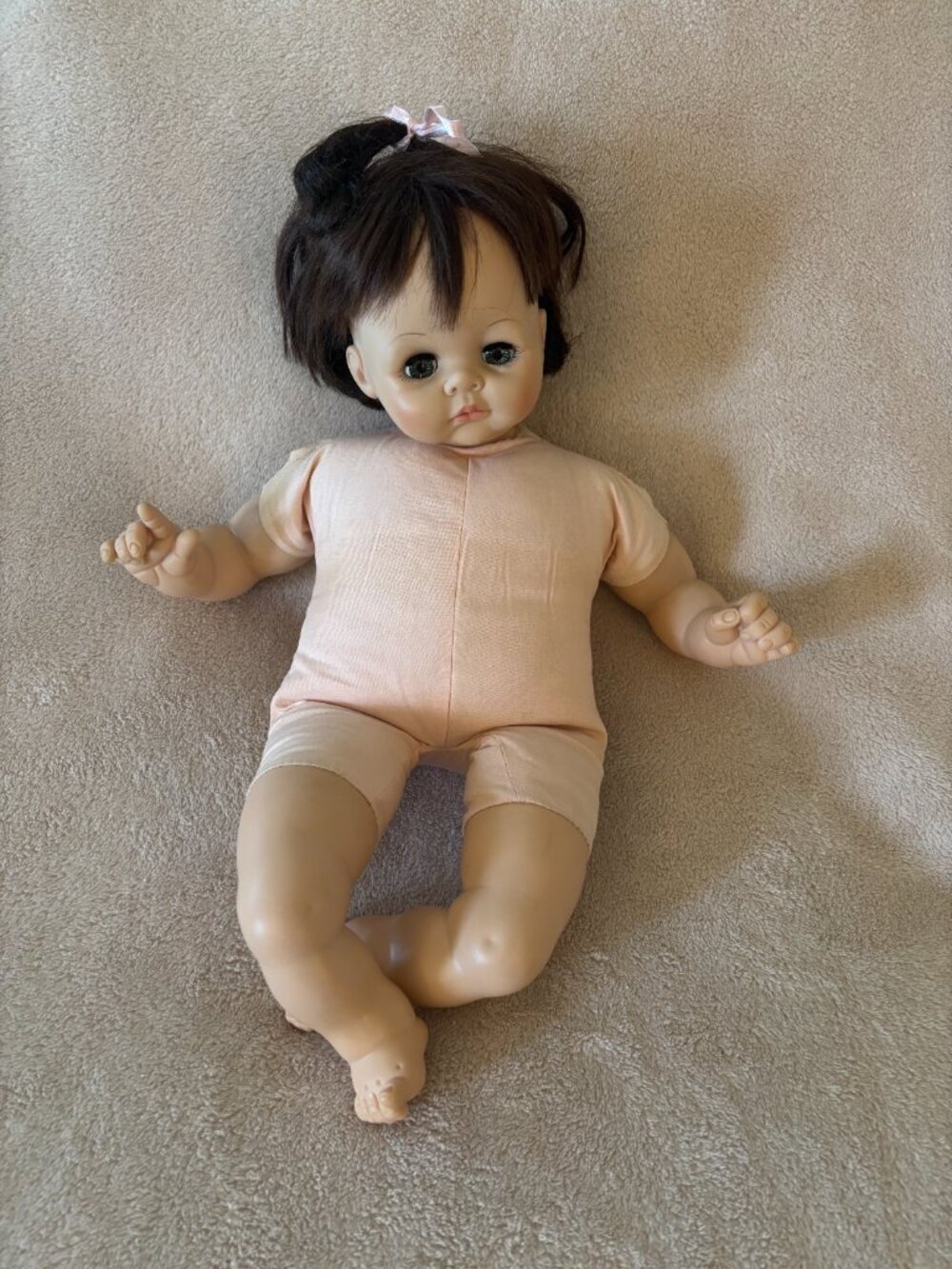 VINTAGE 1965 MADAME ALEXANDER DOLL - Picture 6 of 9